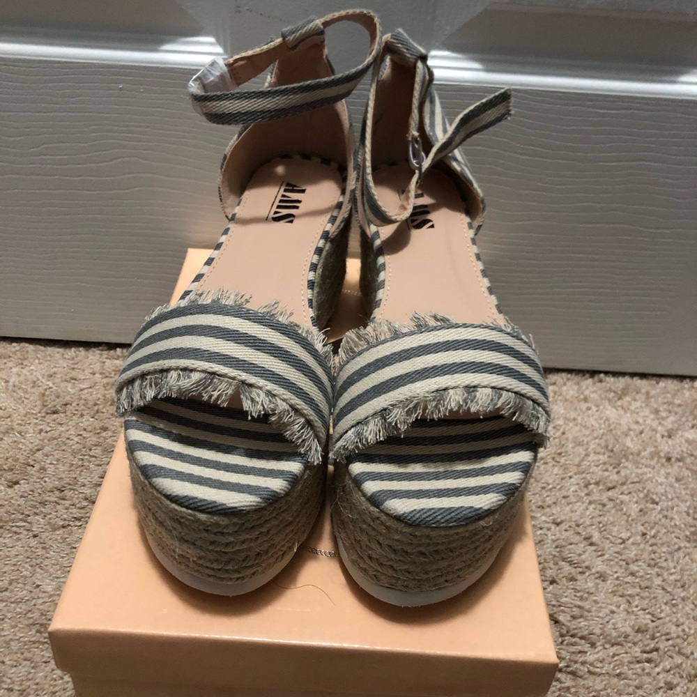 Striped espadrilles